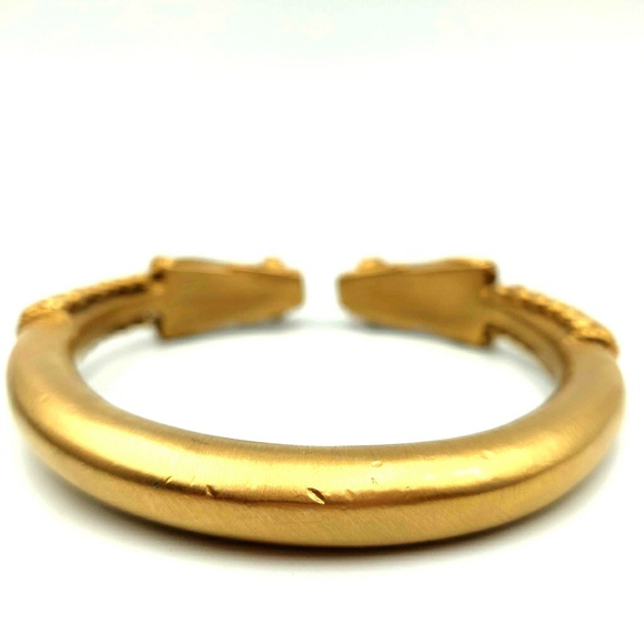 Metropolitan Museum Snake Head Bangle Gold Plate - Picture 7 of 8